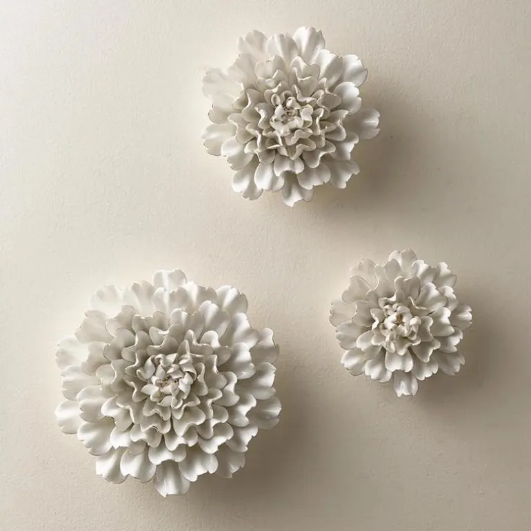 Ceramic Wall Flowers, 10" - Gold-Rimmed White