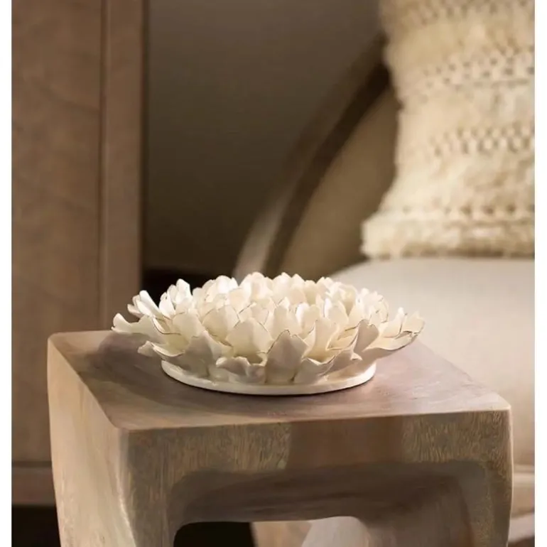 Ceramic Wall Flowers, 10" - Gold-Rimmed White