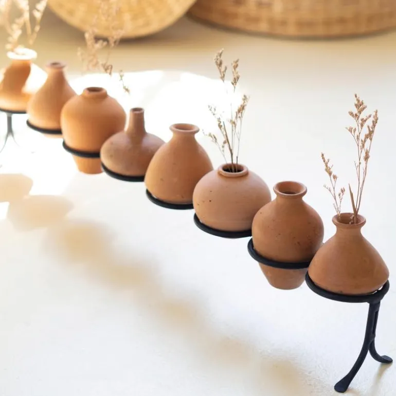 Clay Vessels on an Iron Frame