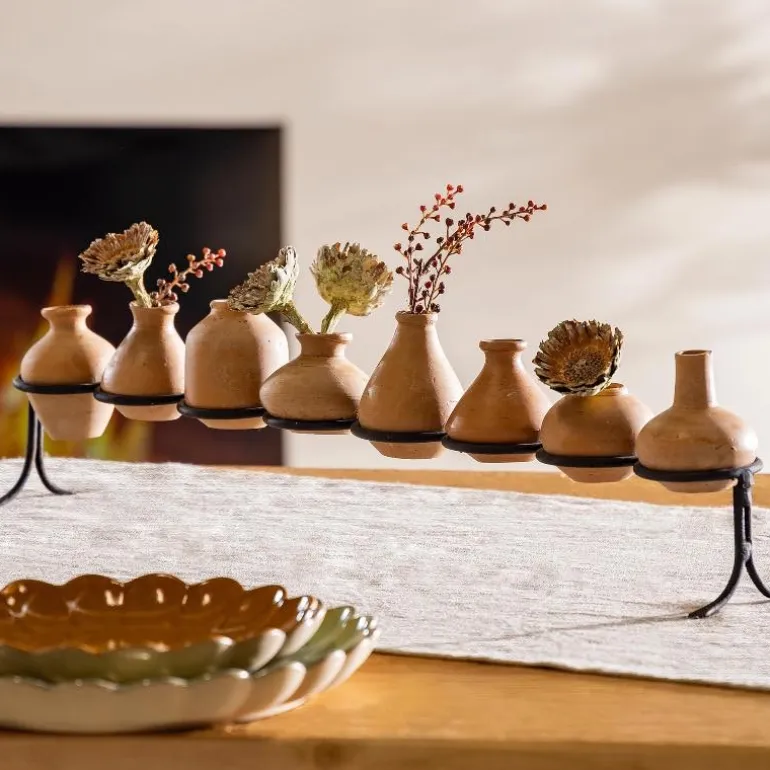 Clay Vessels on an Iron Frame