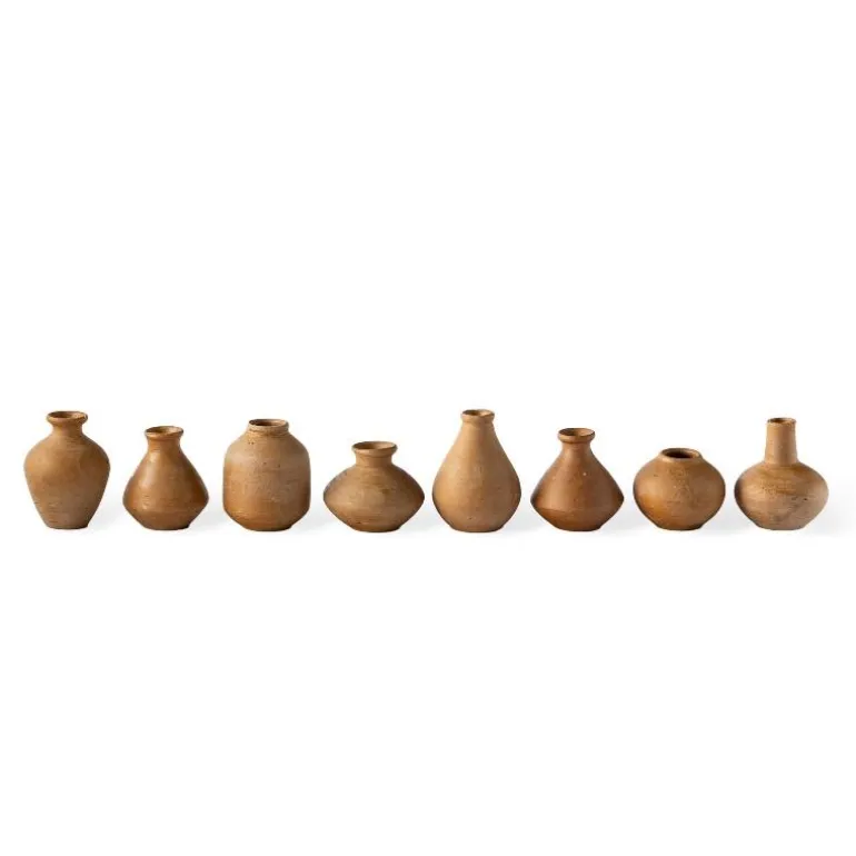 Clay Vessels on an Iron Frame
