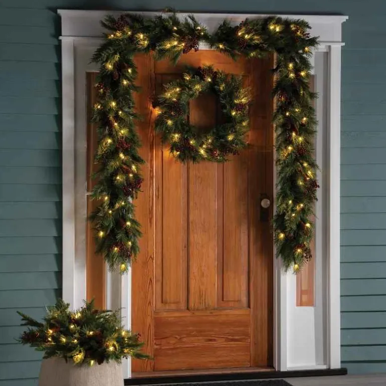 9' Dual Color LED In/Out Plug In Mixed Cedar Garland