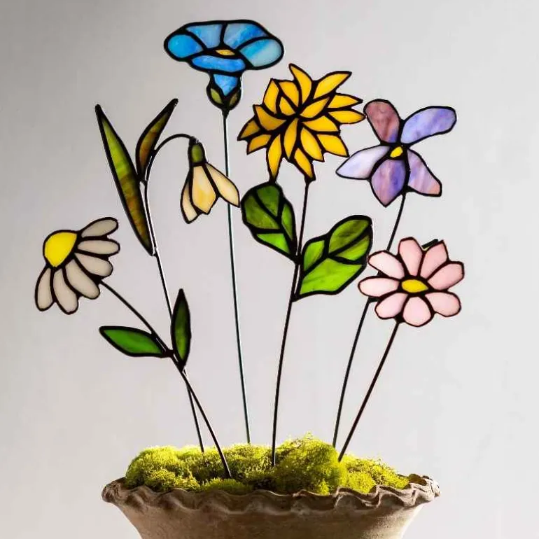 Handcrafted Stained Glass Flower Stakes - Birth Month - April
