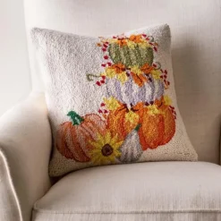 Pumpkin Cairn Hand-Hooked Wool Decorative Throw Pillow, 16