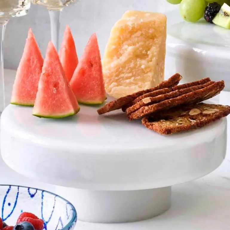 White Glass Riser